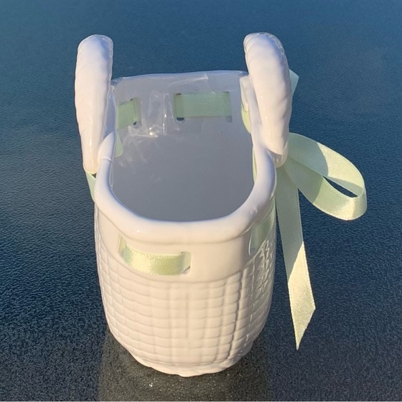 Small White Ceramic Market Basket Figurine with Pastel Green Ribbon - Picture 2 of 7